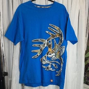 NWOT Legendary Whitetails Vibrant Blue Antler Tee